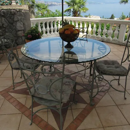 Appartement Palme 1 Opatija