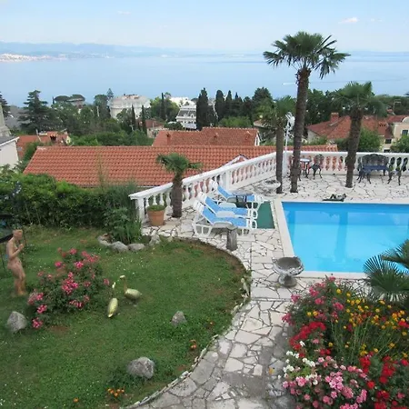 Lägenhet Palme 1 Opatija