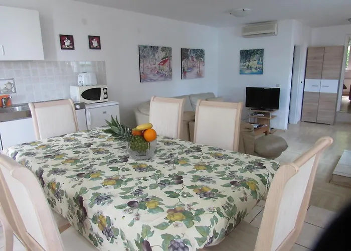 Palme 1 * أوباتيا